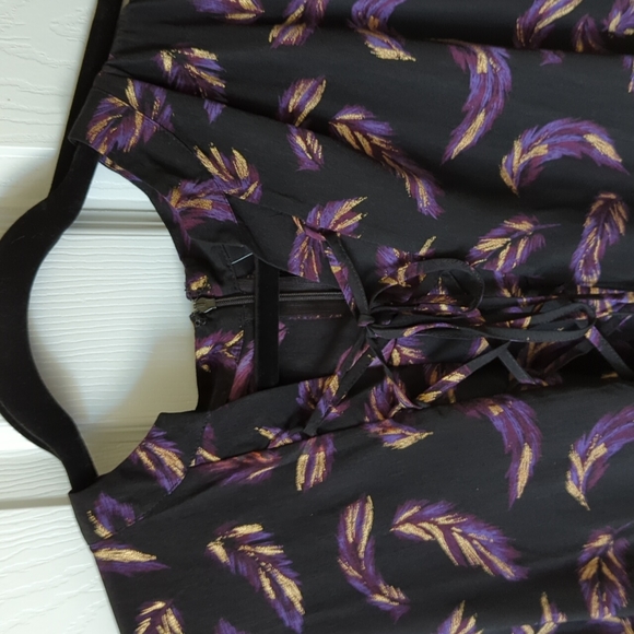 Lane Bryant feather print shirt - Picture 2 of 3